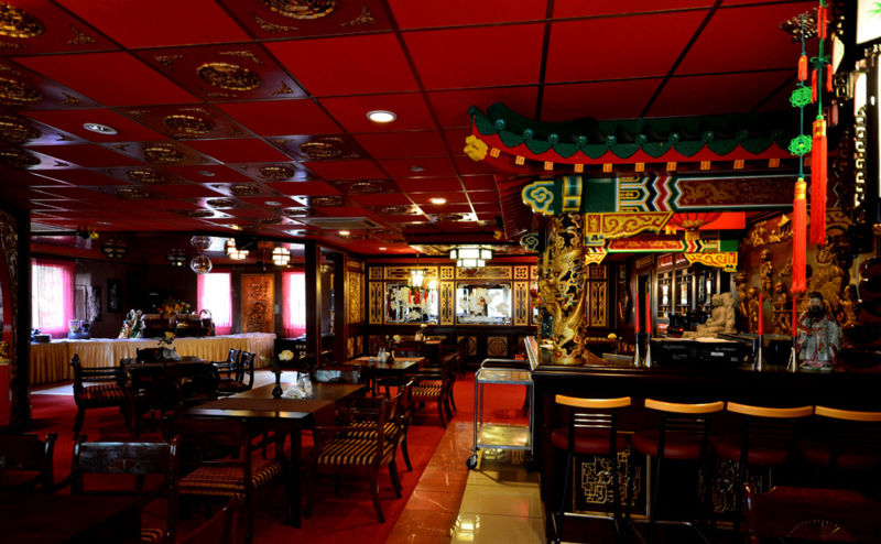 拉古纳酒店***

注：这里***一般代表酒店星级标识，但在中文里通常不直接照搬这种形式，可根据实际情况补充说明该酒店为三星级酒店 丨KM rubaszkiewicz ARCHITEKCI-6