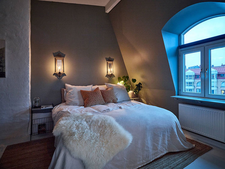 独特拱窗的斯堪的纳维亚风格阁楼公寓-20