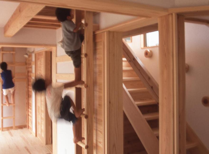 国産無垢材(栗駒材 自然素材)平屋の子育て丨(株)独楽蔵(こまぐら)-14