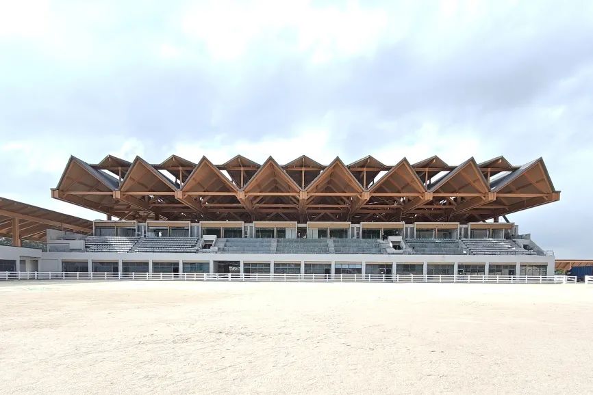 “马”上见！中建八局深圳光明国际马术中心通过竣工验收-33