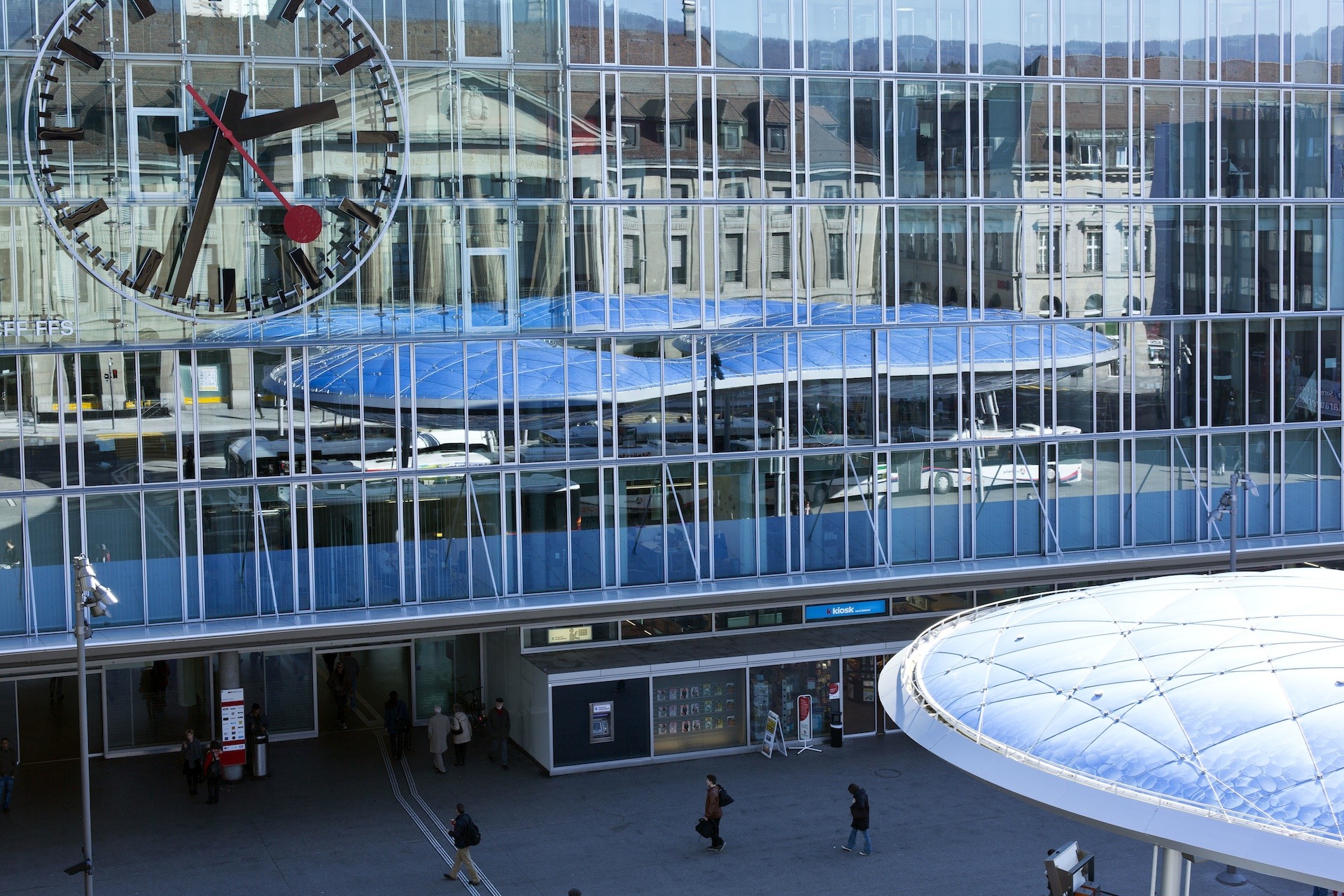 BusTerminalandTrainStationSquare,Aarau-21