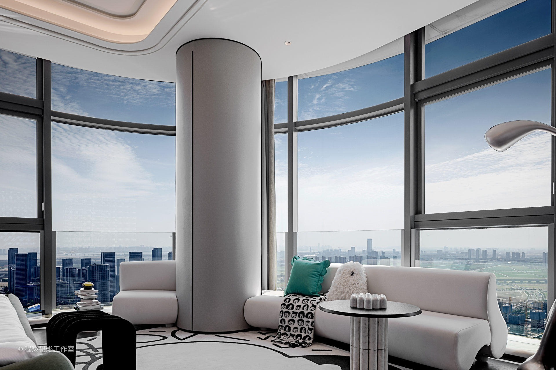 滨江·世纪国泰中心大平层丨上海郑仕梁室内设计,AVAD 范可萨设计-19