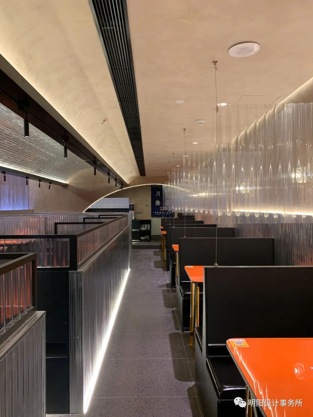 Moonfarm 月亮農場 2·0 · 地下一层的橙色月光餐厅设计丨中国广州丨STUDIO SHEEN 明阳设计事务所-8