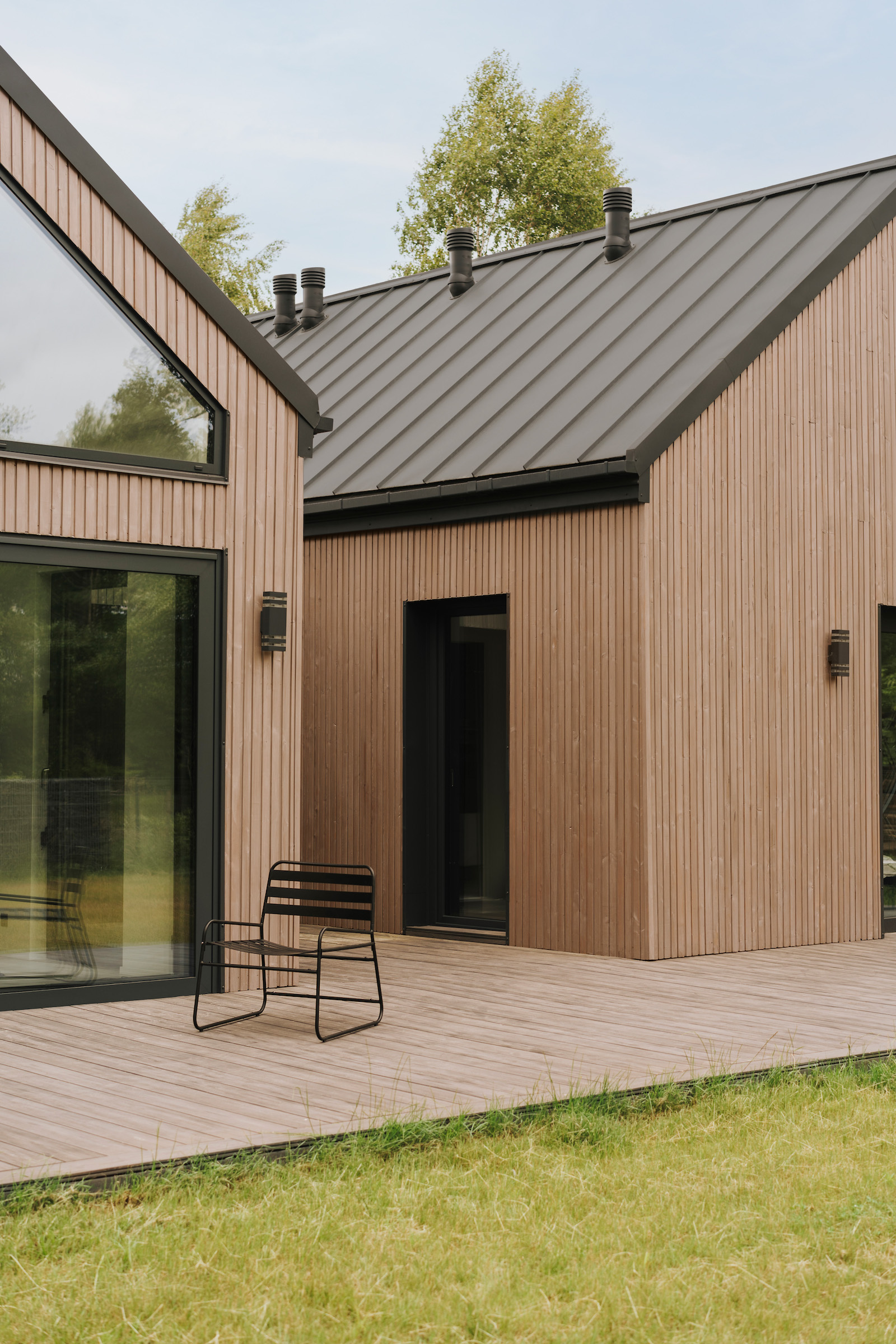 LIPKÓW HOUSE丨森林环绕中的家,一对创意夫妻的疗愈居所丨波兰丨Dawid Konieczny Interiors-31