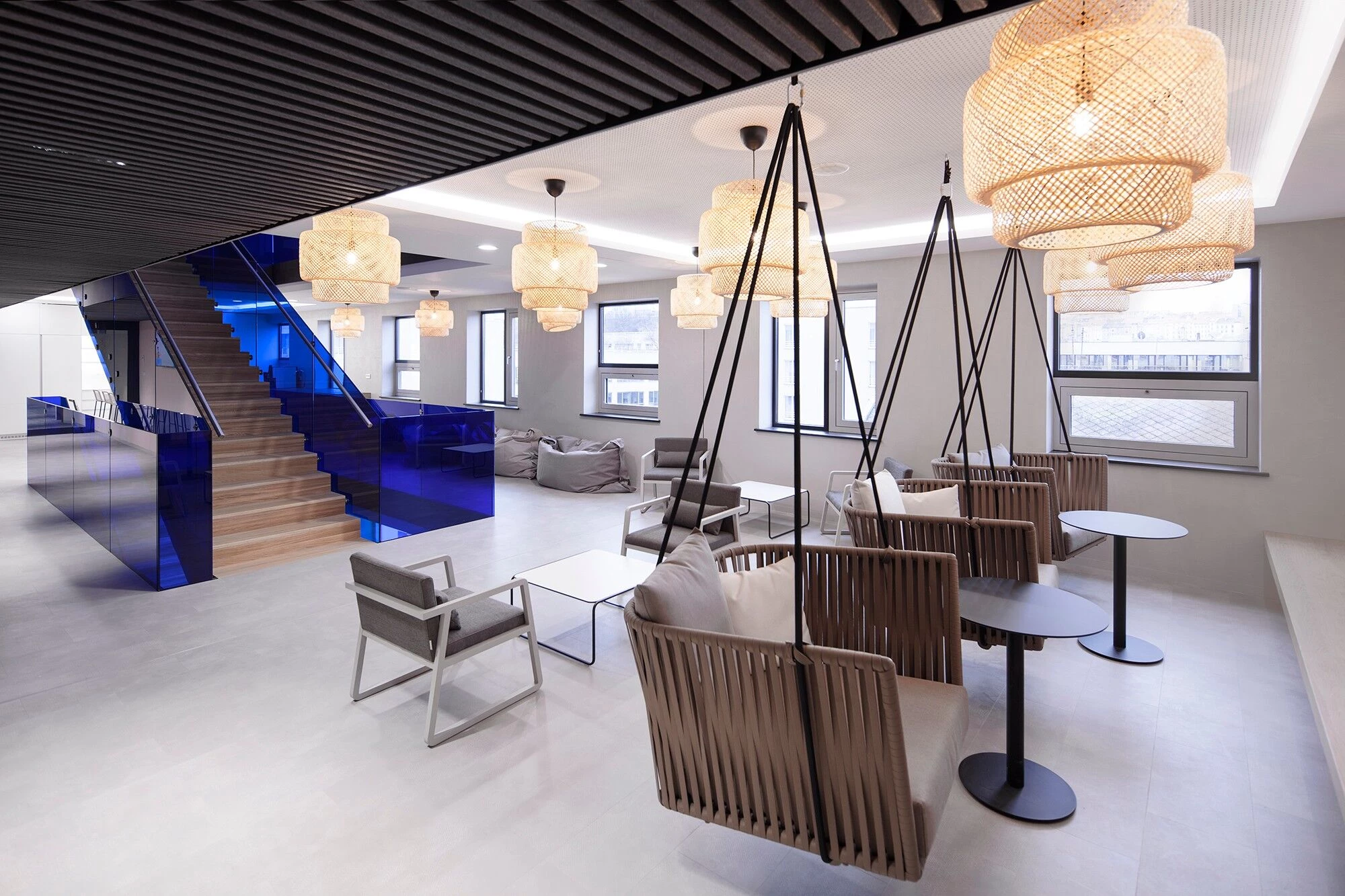 捷克 KPMG Prague 办公室 | 现代协作与舒适的完美结合-25