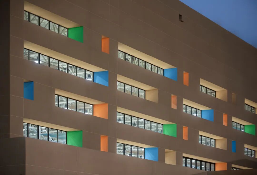 中国院作品|新疆塔里木大学新校区风雨操场-4