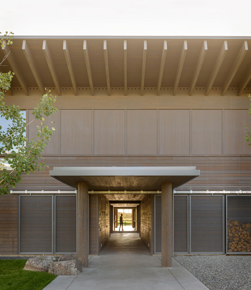 山间与现代共融的蒙大拿牧场住宅-6