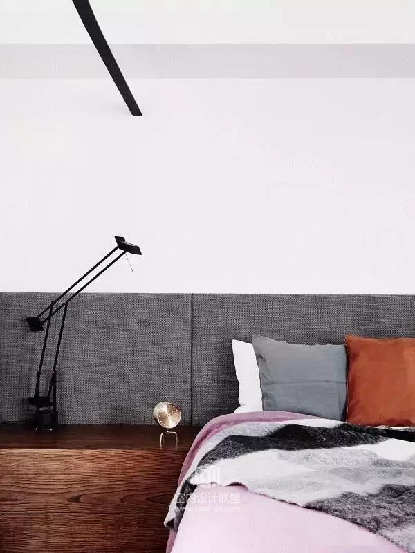 废弃仓库的一次完美转换-18