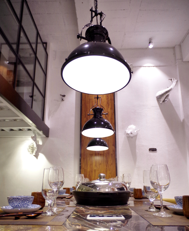 滇池畔的简约蒸汽海鲜餐厅-22