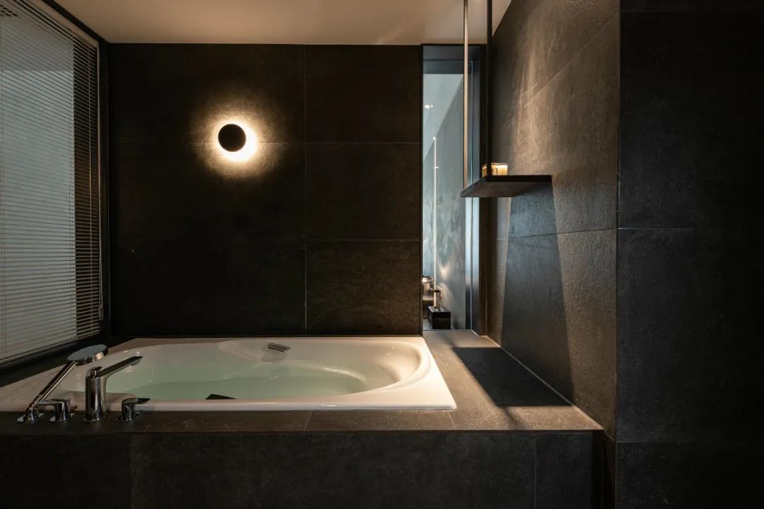 焦糖木肌理,构建内敛沉静的居家空间-40