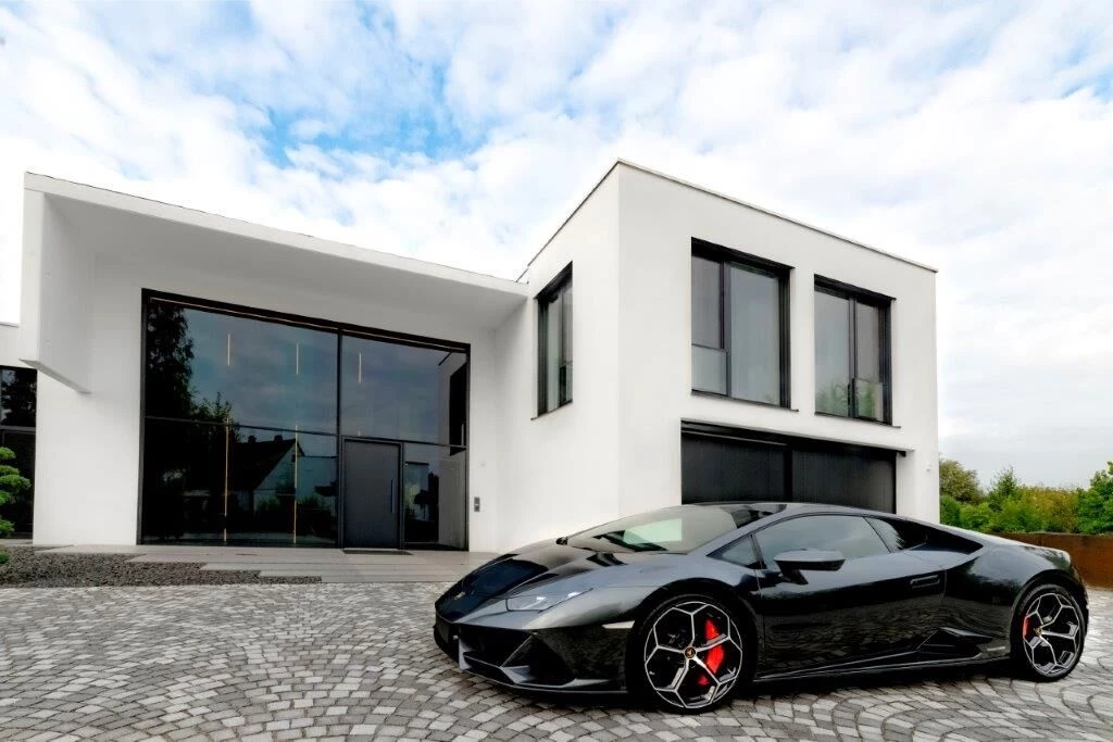 Bauhaus Villa with car lift-35