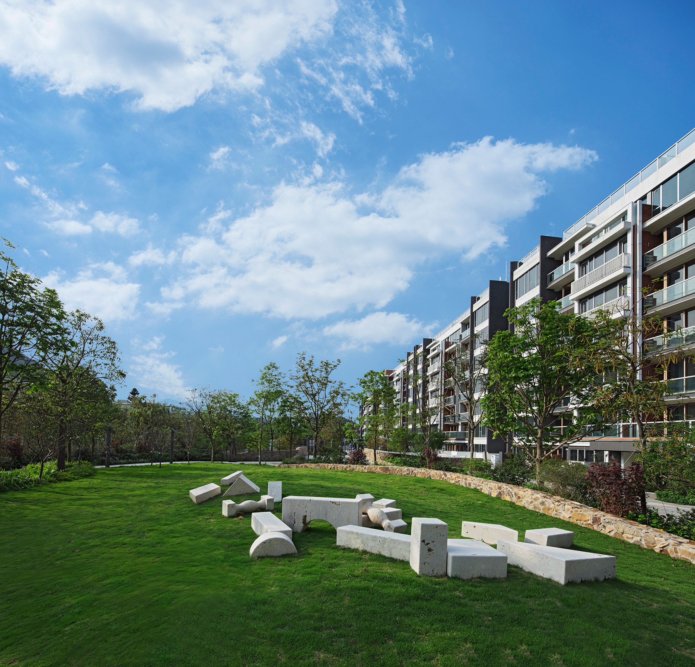 Minsuk Cho designs bridge-linked gallery and clubhouse in Hong Kong-19