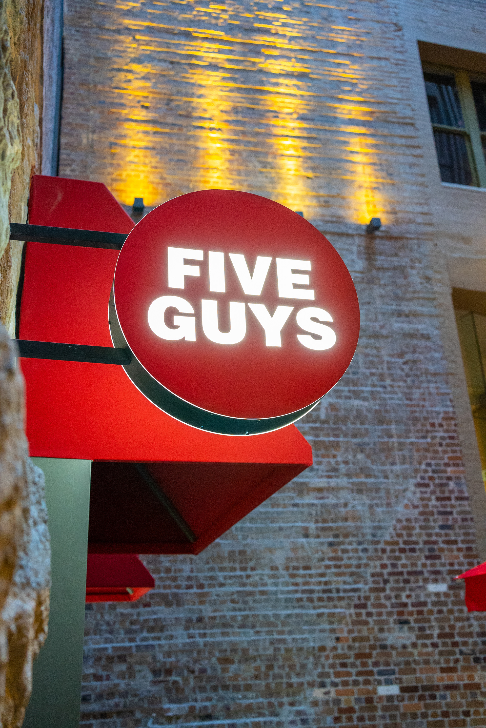 Five Guys | George Street Sydney | Restaurant Design-26