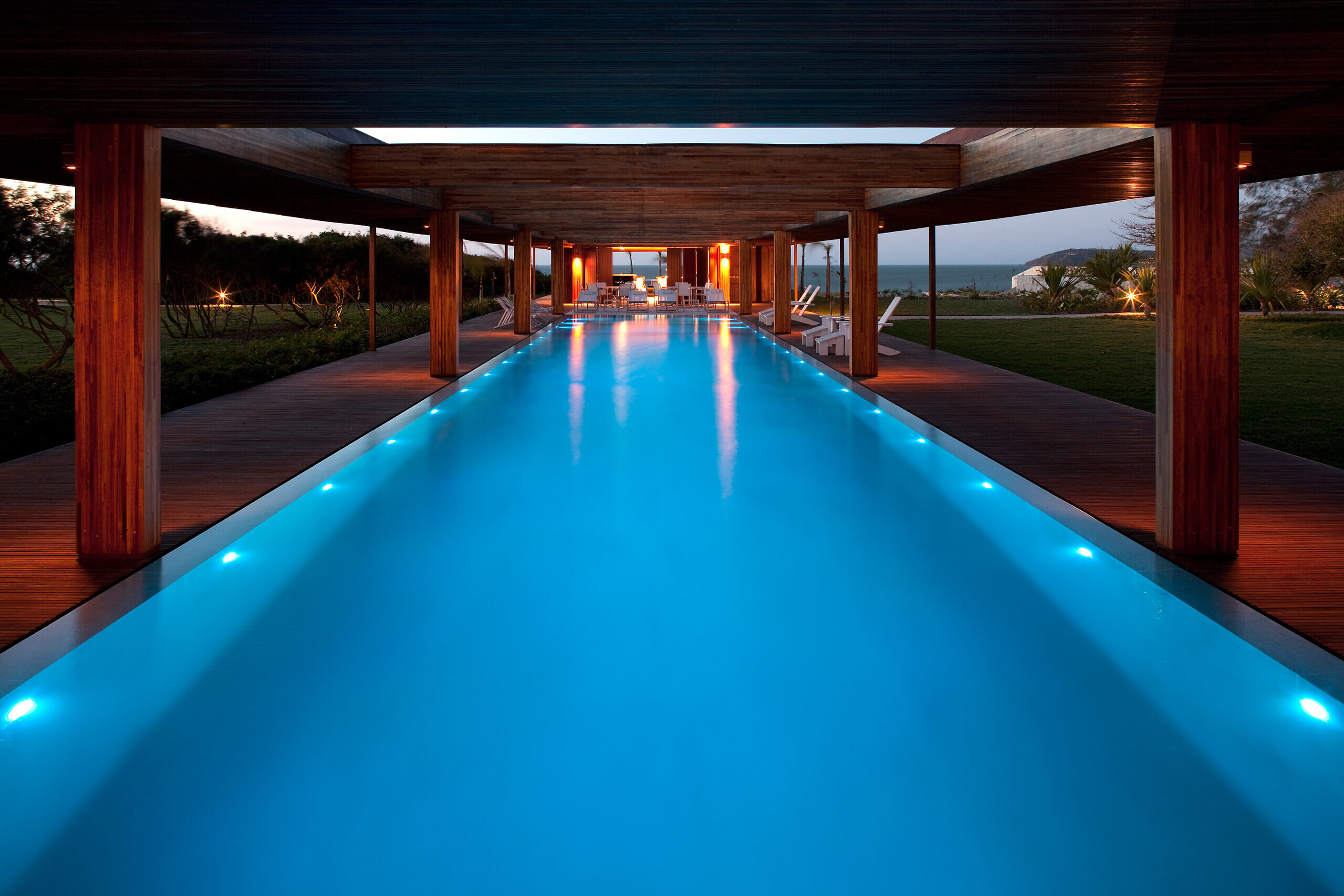 RW 住宅（注：RW在未明确其含义时，可直接保留英文缩写，House常见释义为住宅、房子 ） -42