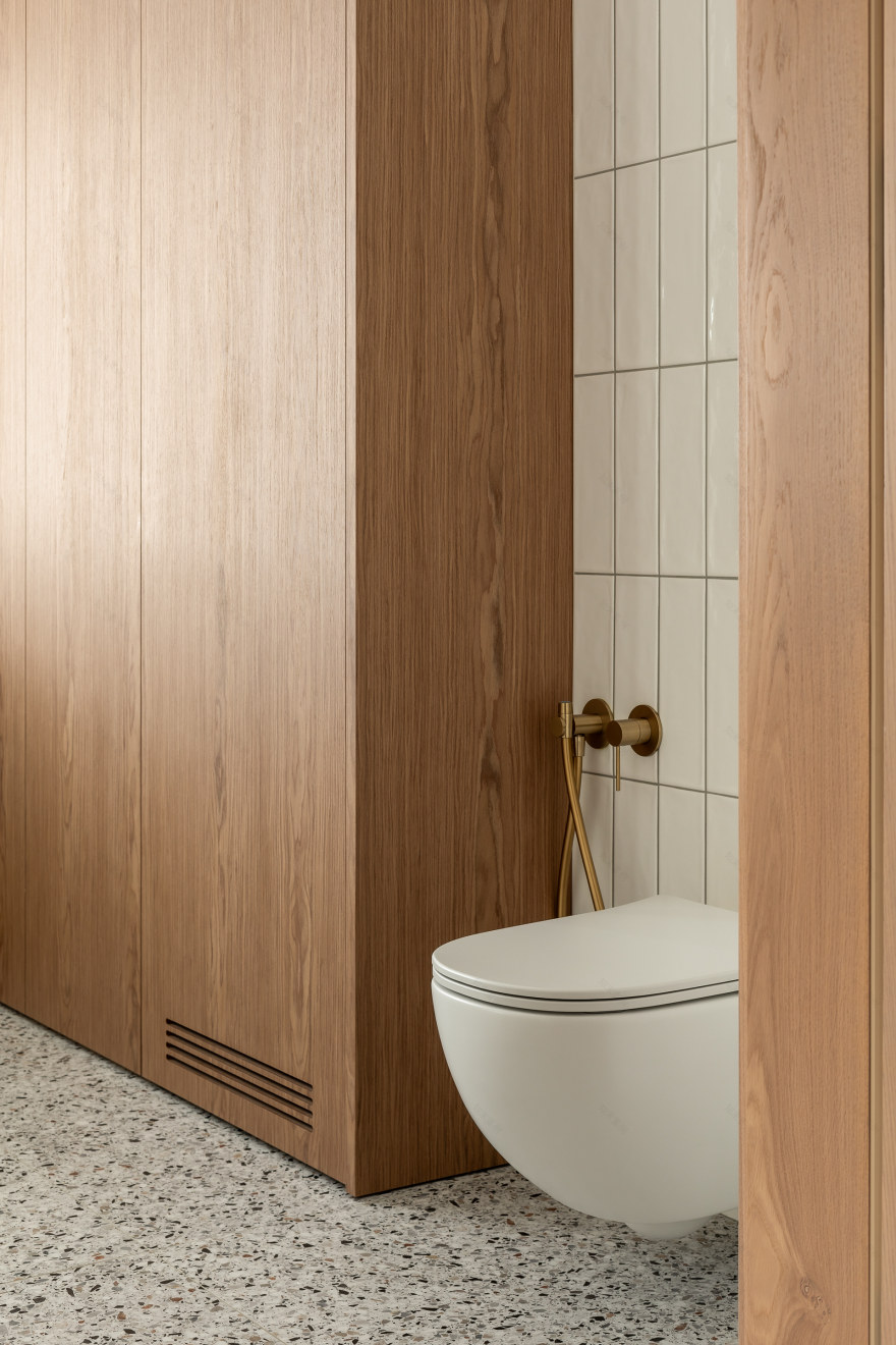 青山别墅(注:house常见可译为房子、住宅、别墅等,这里结合语境GREEN HILLS(青山),别墅表意更合适) 丨UkraineKyiv丨YD interior studio-55