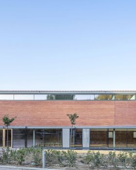 两阶段砖亭丨西班牙马德里丨Estudio Primitivo González | eGa