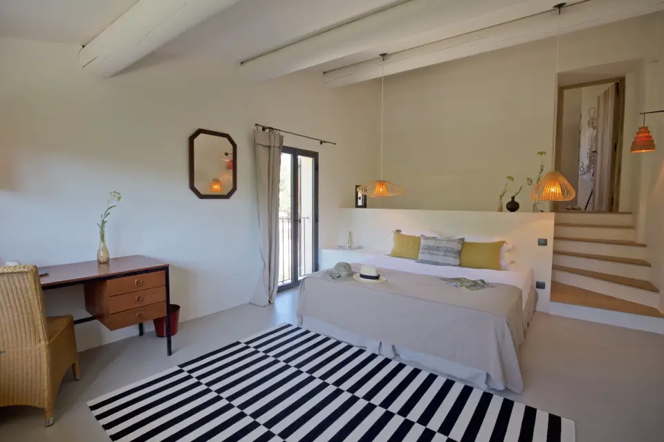 卢贝隆山谷的古老农舍 | 马斯·德·拉加德的惊艳翻新-11