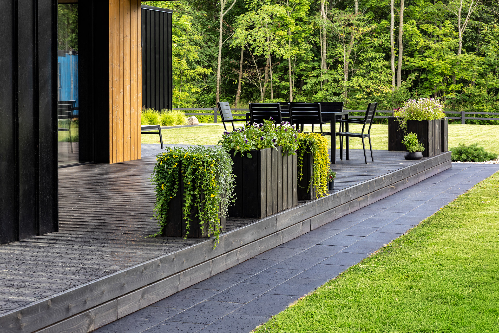 拉脱维亚瓦尔扎斯私人花园设计丨景观建筑师Agnese Purvina-6