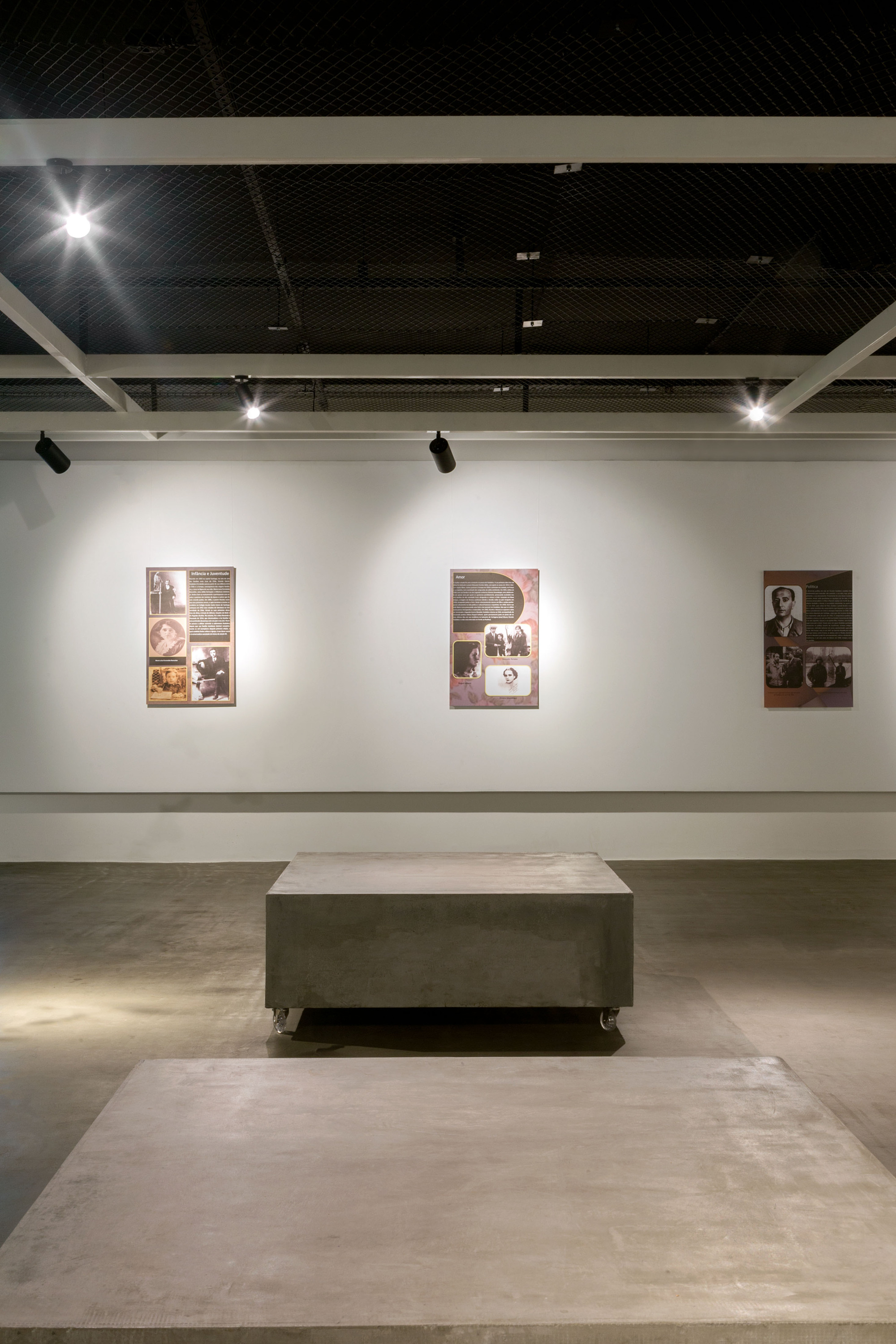 巴西利亚西班牙文化中心展厅-9