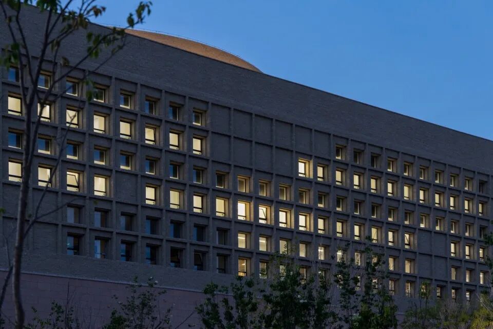 大学校园规划建筑设计：西宁 · 青海理工学院丨中国西宁丨清华大学建筑设计研究院有限公司（THAD）-31