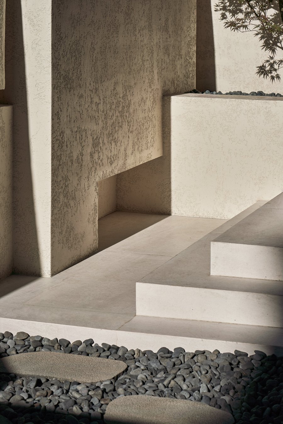 街區中的一隅秘境：演繹沈浸式現代日式美學，開啟五感饗宴的割烹料理空間 —「掬·Kiku」 — Hey!Cheese-4