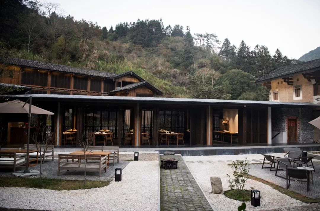 归隐深山，客家土楼变身为文化行馆-119