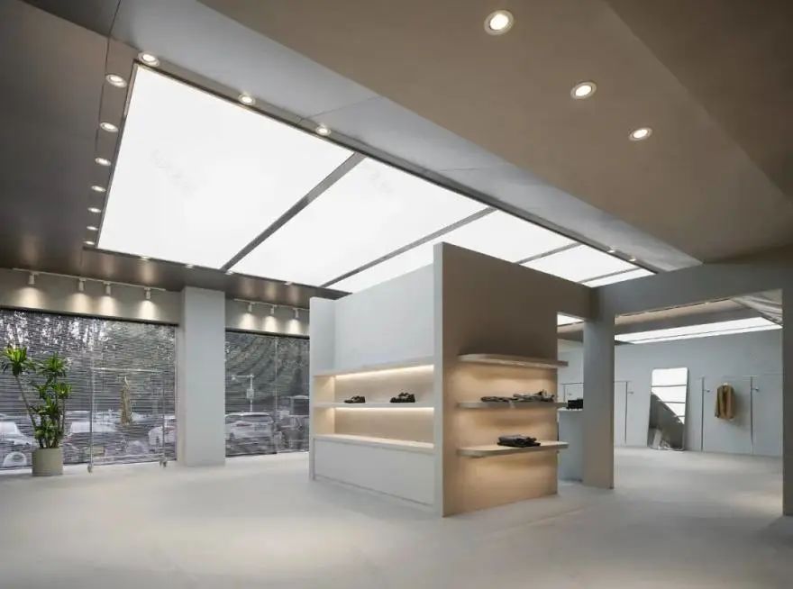 新概念女装店丨中国河北丨艾美空间设计-20