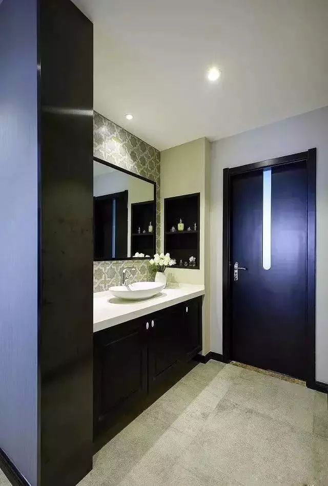 接地气！190平现代中式，花园阳台真的很漂亮！-42