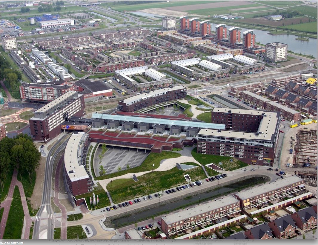 河畔购物中心的绿色设计-11