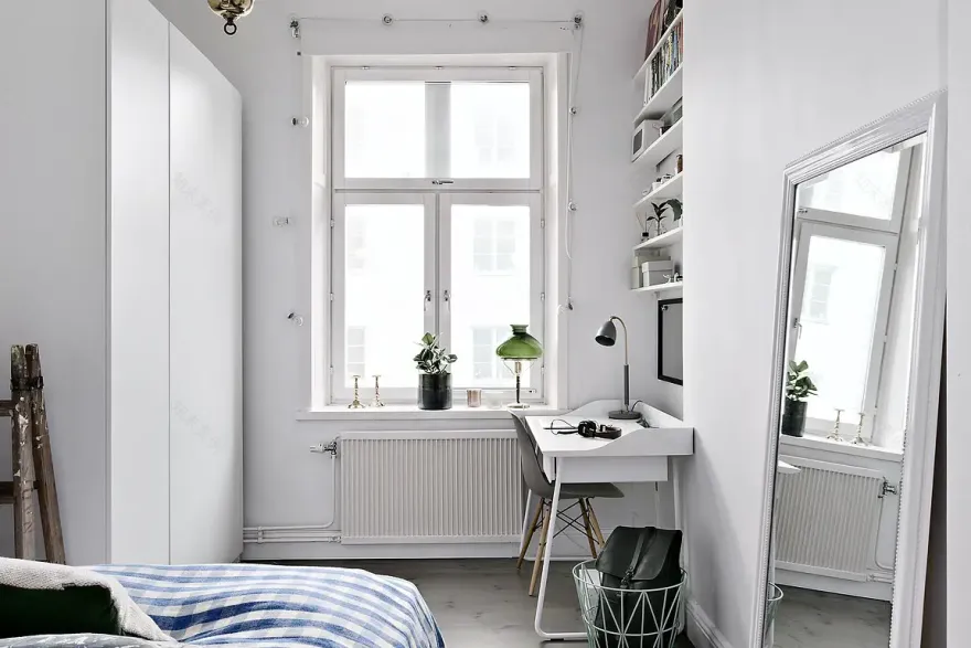 巧用家具打造 52 平米公寓的自行车收纳空间-12