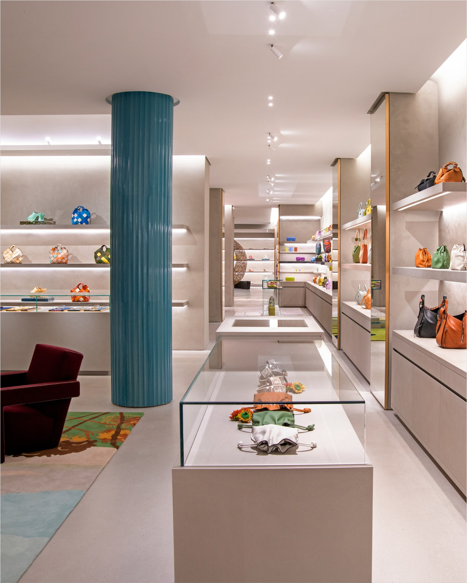 巴塞罗那 Casa LOEWE 旗舰店丨西班牙巴塞罗那丨LOEWE 品牌内部设计团队-6