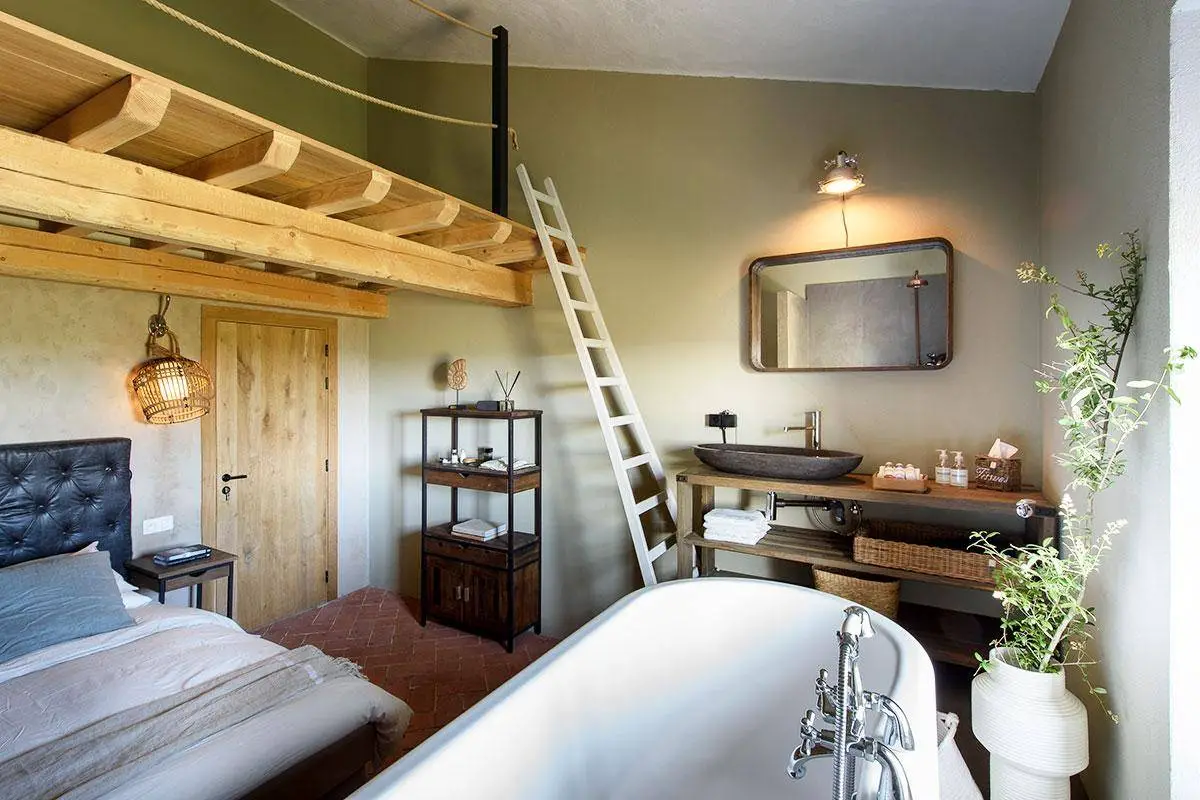 托斯卡纳乡村现代风格老农舍改造-16