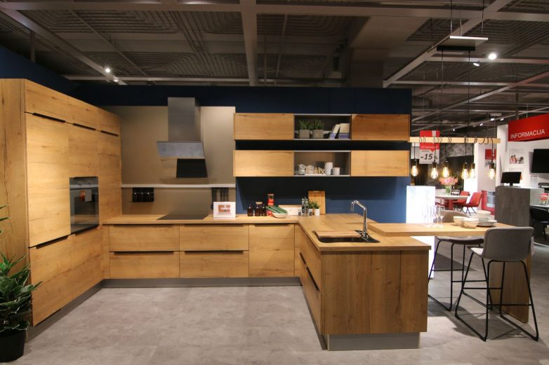 Lesnina XXXL家具店丨诺维萨德-30