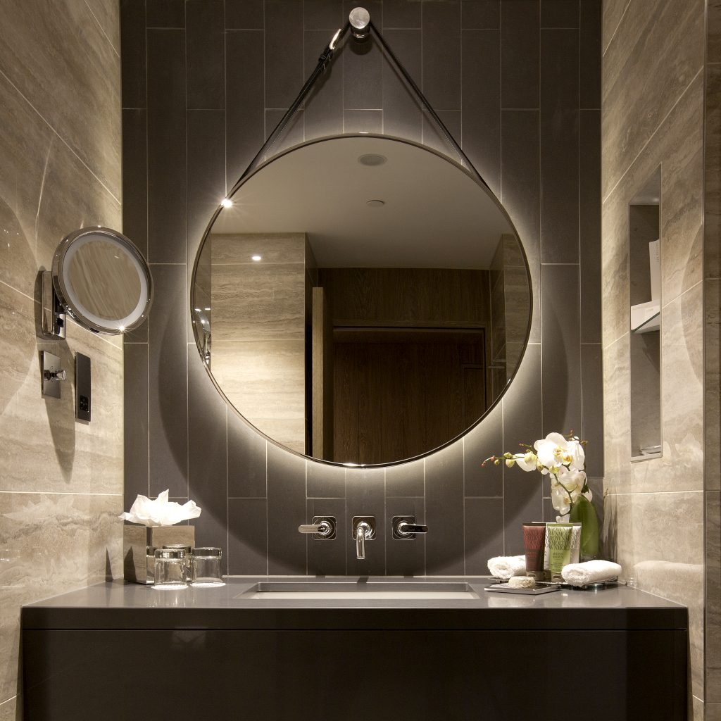 河岸希尔顿酒店 - 20.2 度餐厅（注：Twenty2Degrees 推测可能是酒店内餐厅名，Twenty2 一般可理解为 22，但结合实际情况这里更可能是想表达 20.2，因为度数表达里 20.2 更合理，若有其他背景信息可按需调整）丨英国伦敦丨twenty2 degrees-6