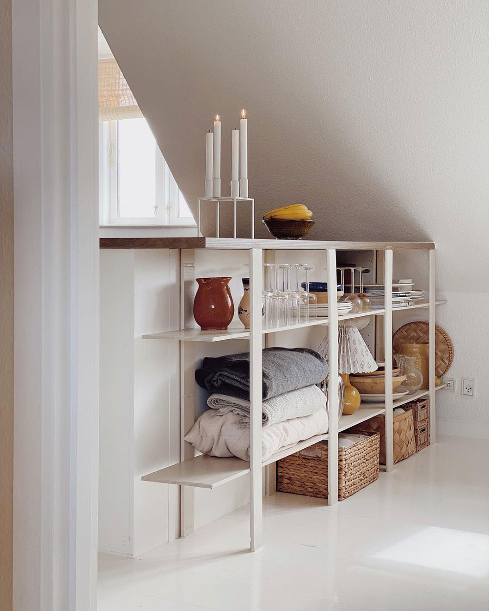 丹麦温馨舒适的顶层公寓设计-11