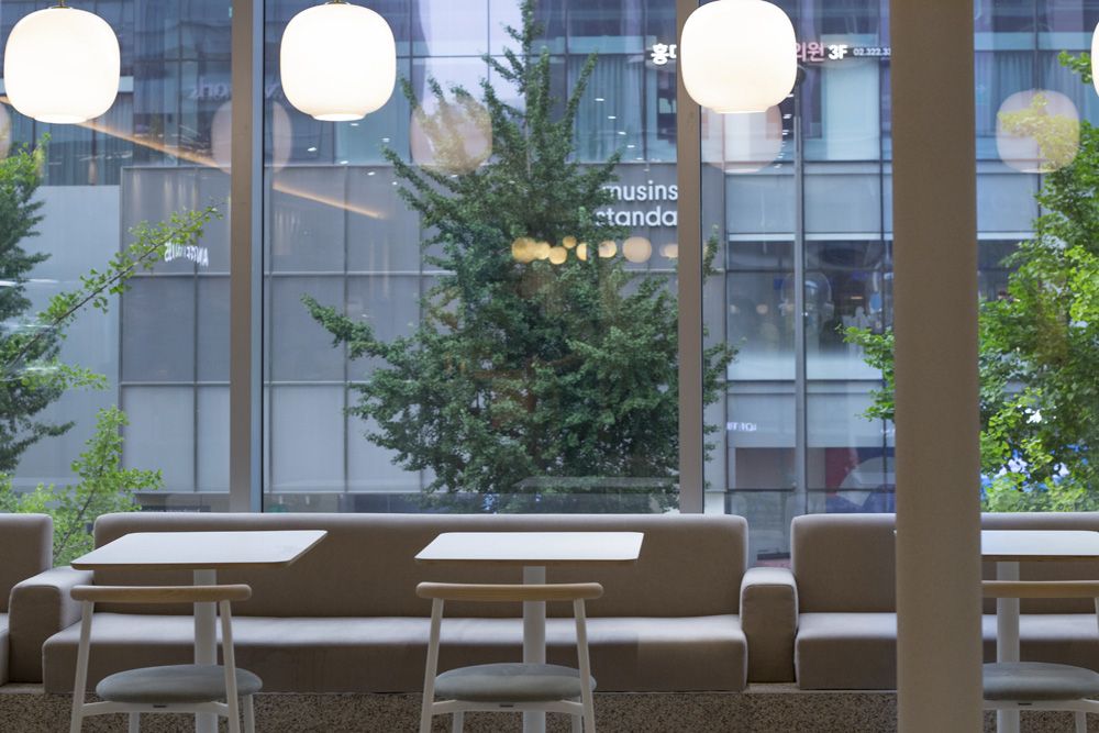 首尔高级酒店咖啡厅，现代设计展现魅力-17