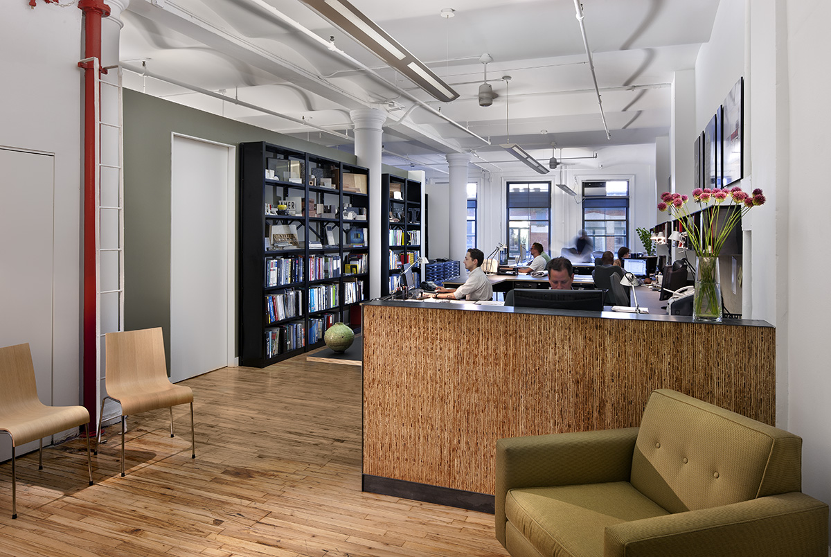 绿意环绕的办公空间 | Loci Architecture PLLC 办公室设计-7