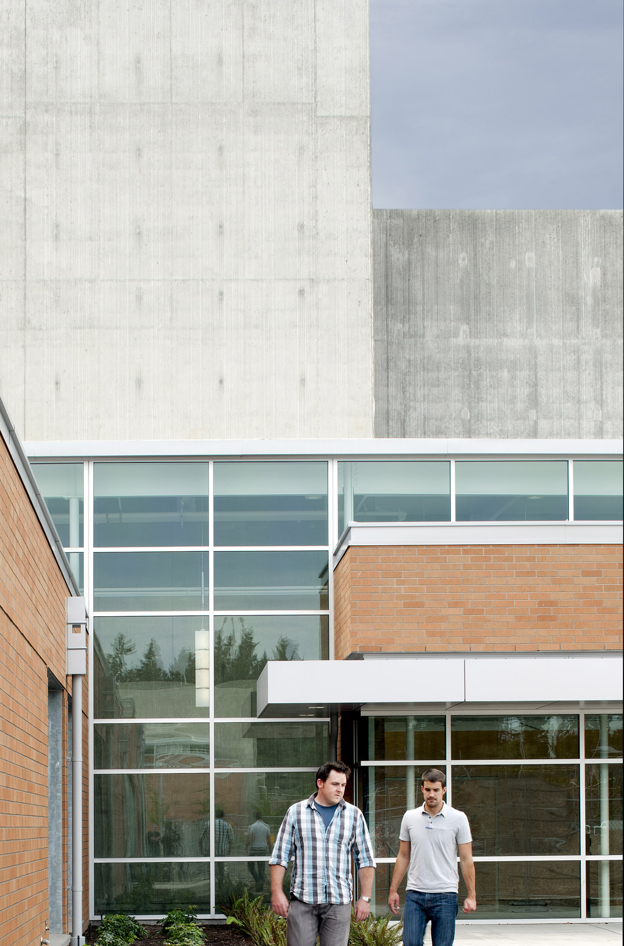 华盛顿湖高中——现代教育建筑的典范-13