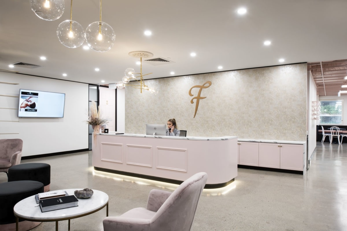 法国美妆学院-9