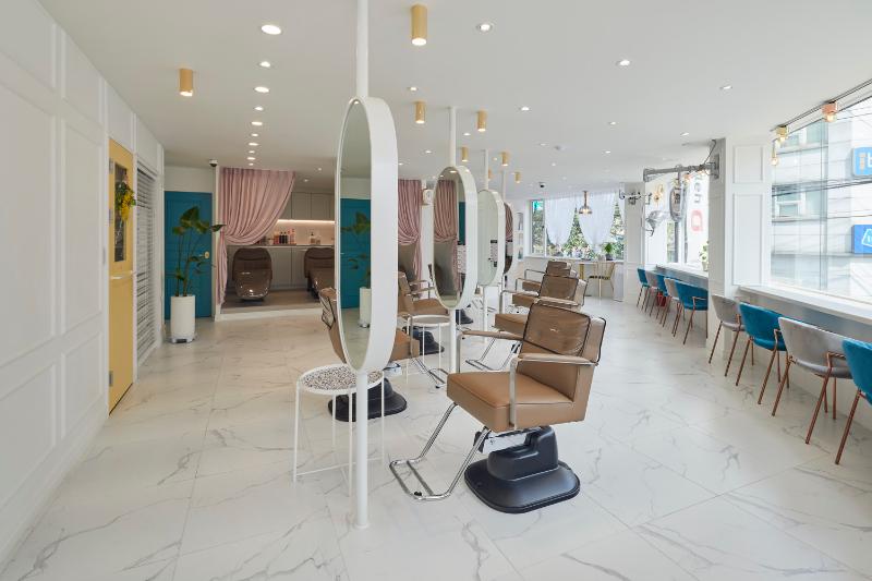 简约时尚 31 平美容室设计-4