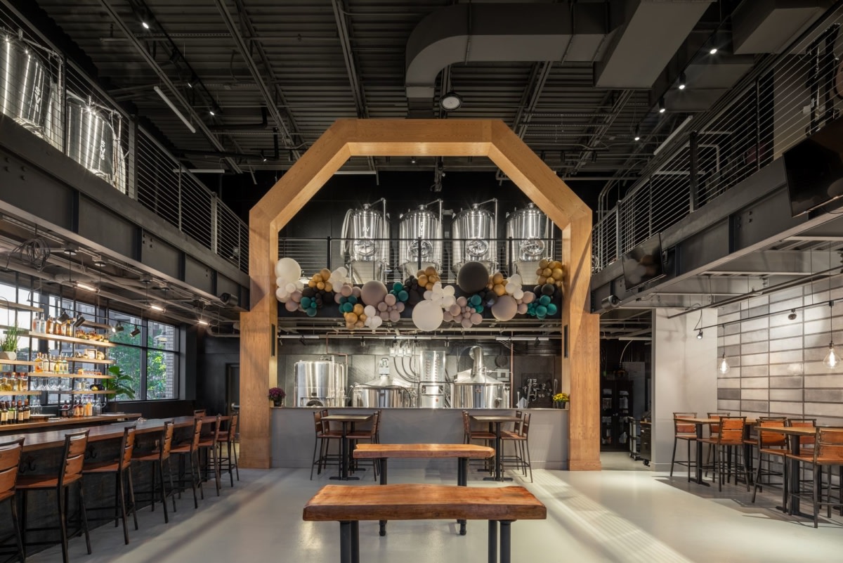 樱桃街酿酒公司丨Vickers Design Group-9