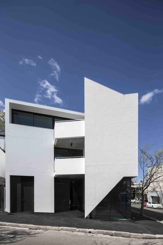 Crown 515  Smart Design Studio-20