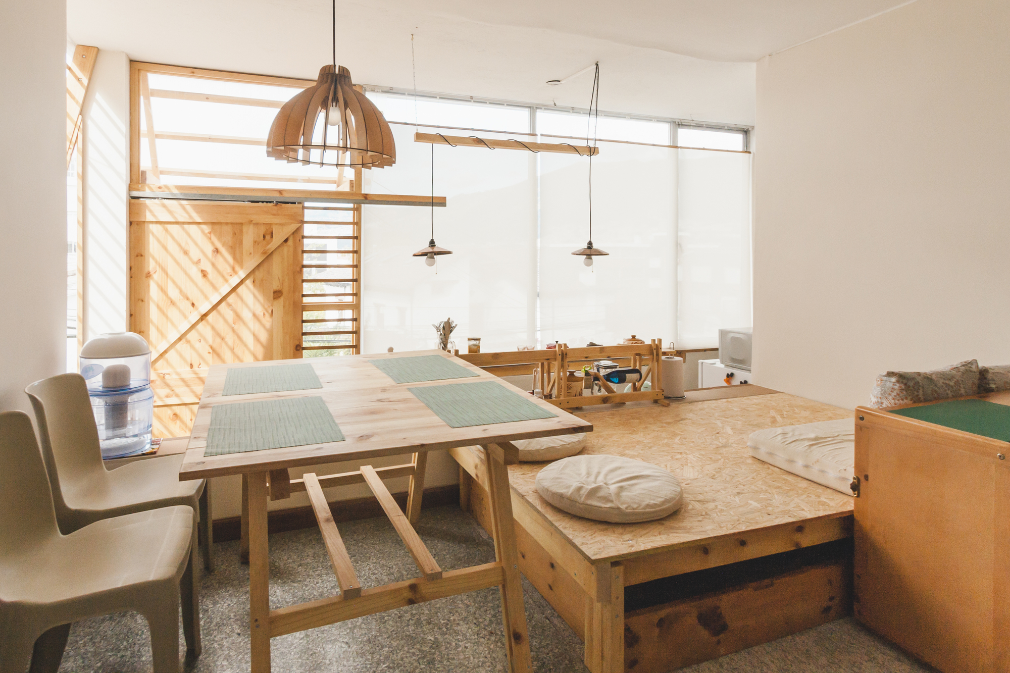 House in a Corridor / ESEcolectivo Arquitectos-34