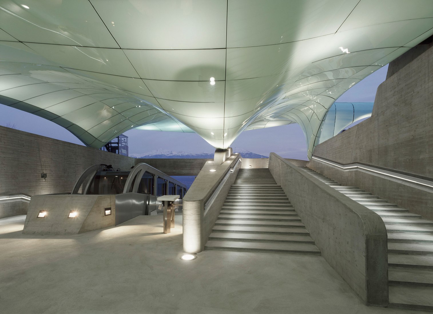 因斯布鲁克Nordpark缆车及四个车站设计丨奥地利丨扎哈·哈迪德建筑事务所（Zaha Hadid Architects）-25