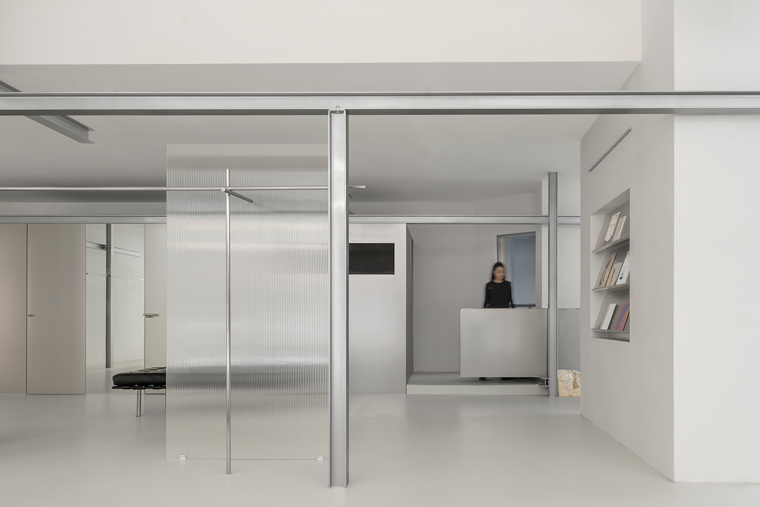 YEARLY PLAN 服装概念店丨中国深圳丨PENG PARTNERS,鹏和朋友们设计事务所-15