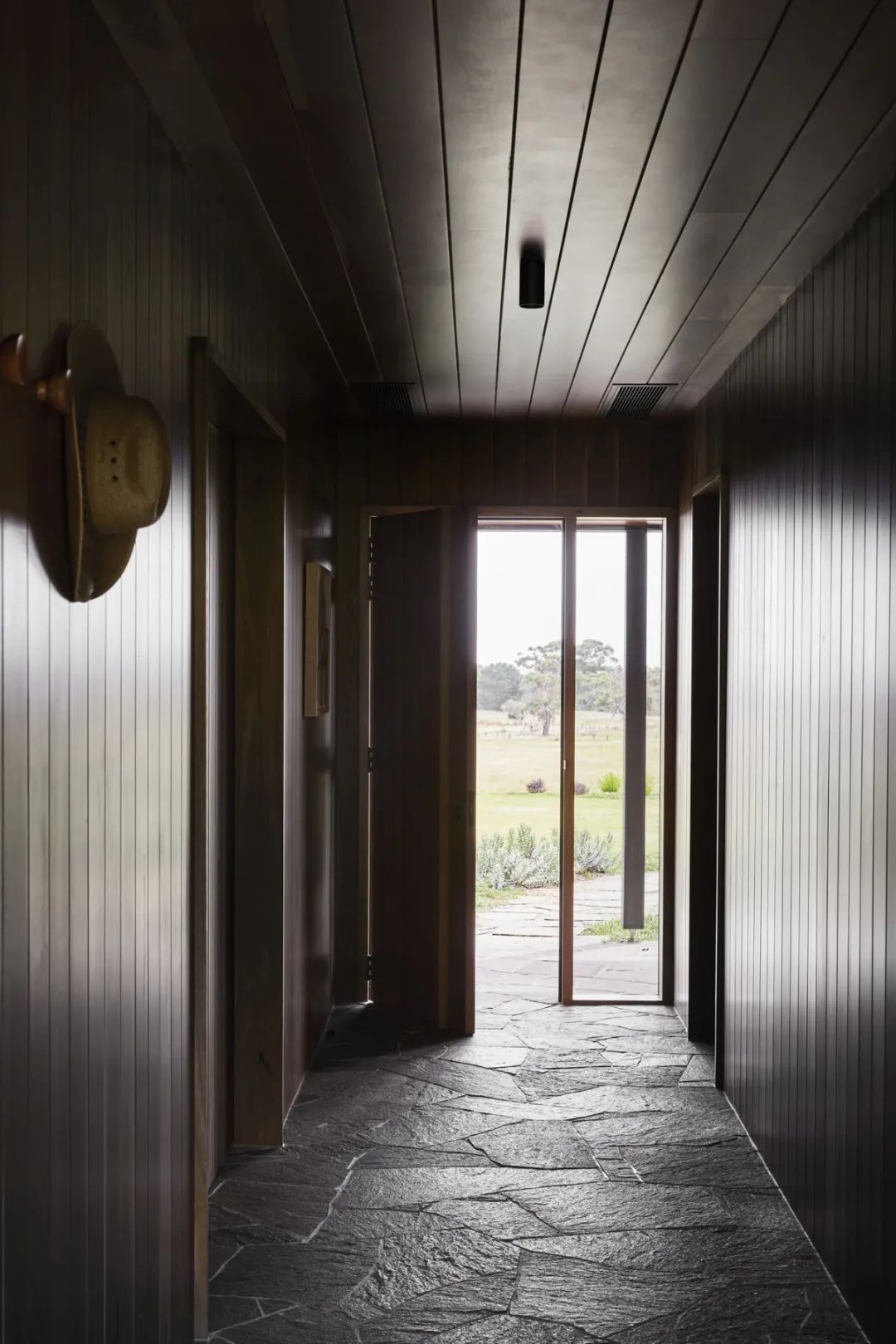 菲利普港湾滨海住宅 Portsea Beach House丨Studio Esteta-24