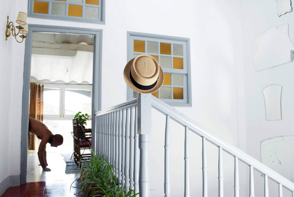 卡萨·约瑟芬别墅

注：La casa在西班牙语里有房子、别墅等意思，这里结合后面的名字推测是别墅名，直接音译Casa Josephine为卡萨·约瑟芬  丨西班牙-25