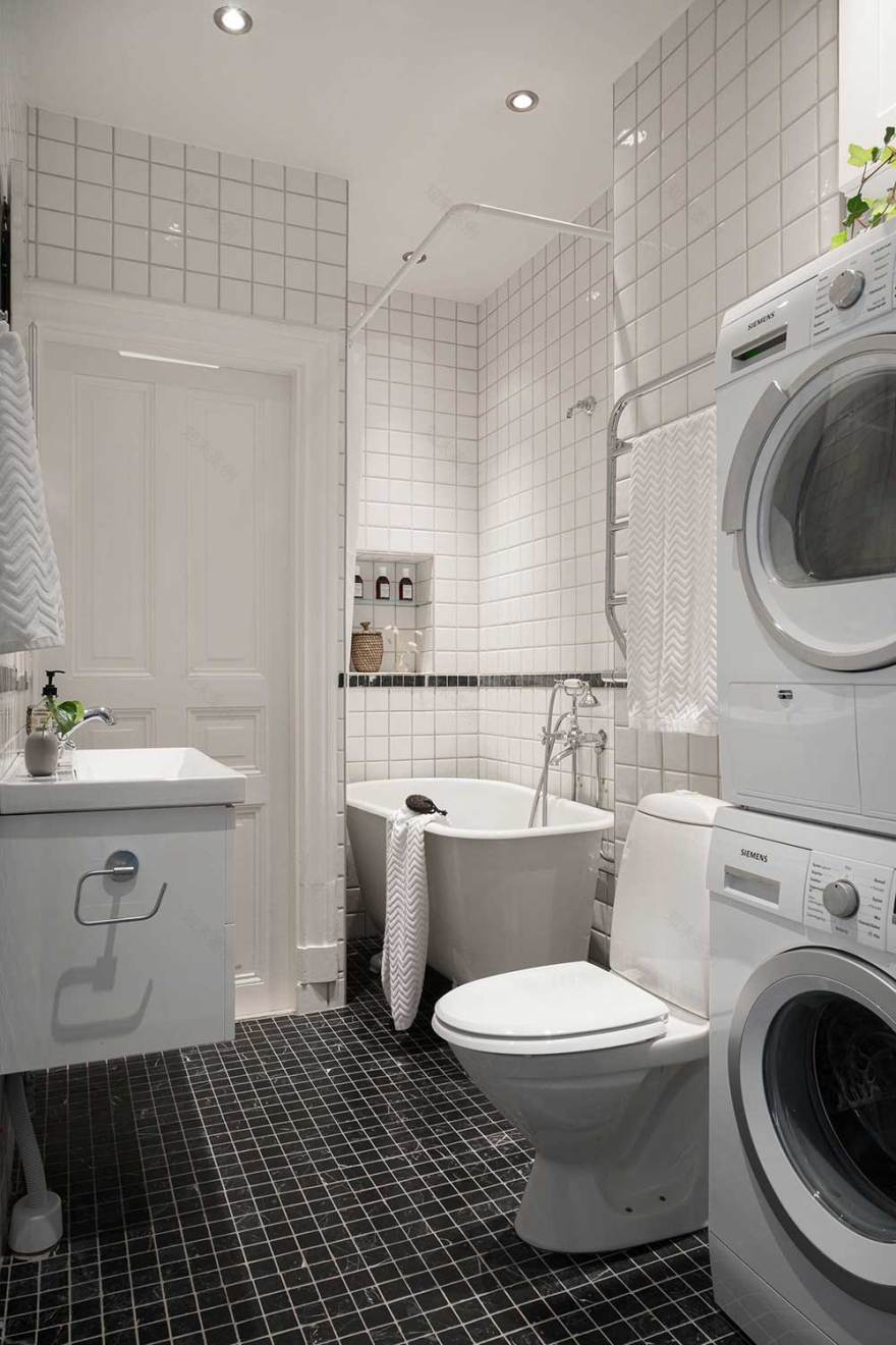 平静与宁静:斯德哥尔摩精致的单色公寓-28