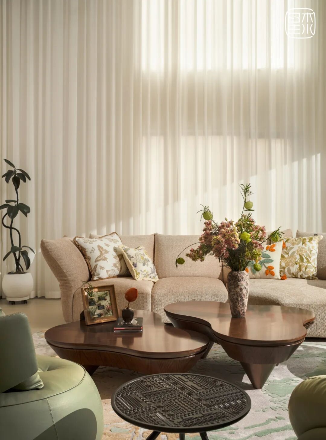 为95后海归女儿爆改500㎡双拼别墅丨中国上海丨星杰-18