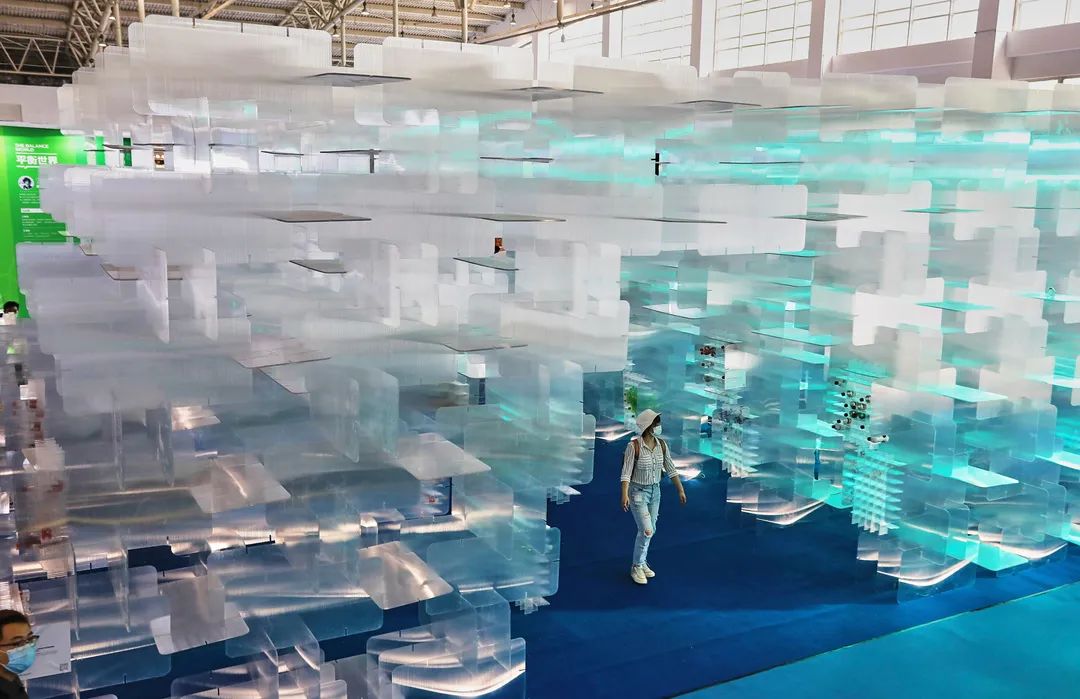 北京“塑料之家” | 环保互动艺术装置-18